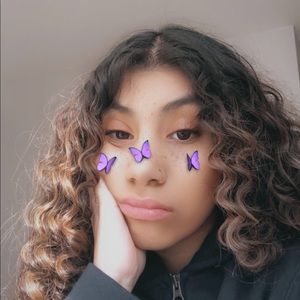 Meet your Posher, Mercedes